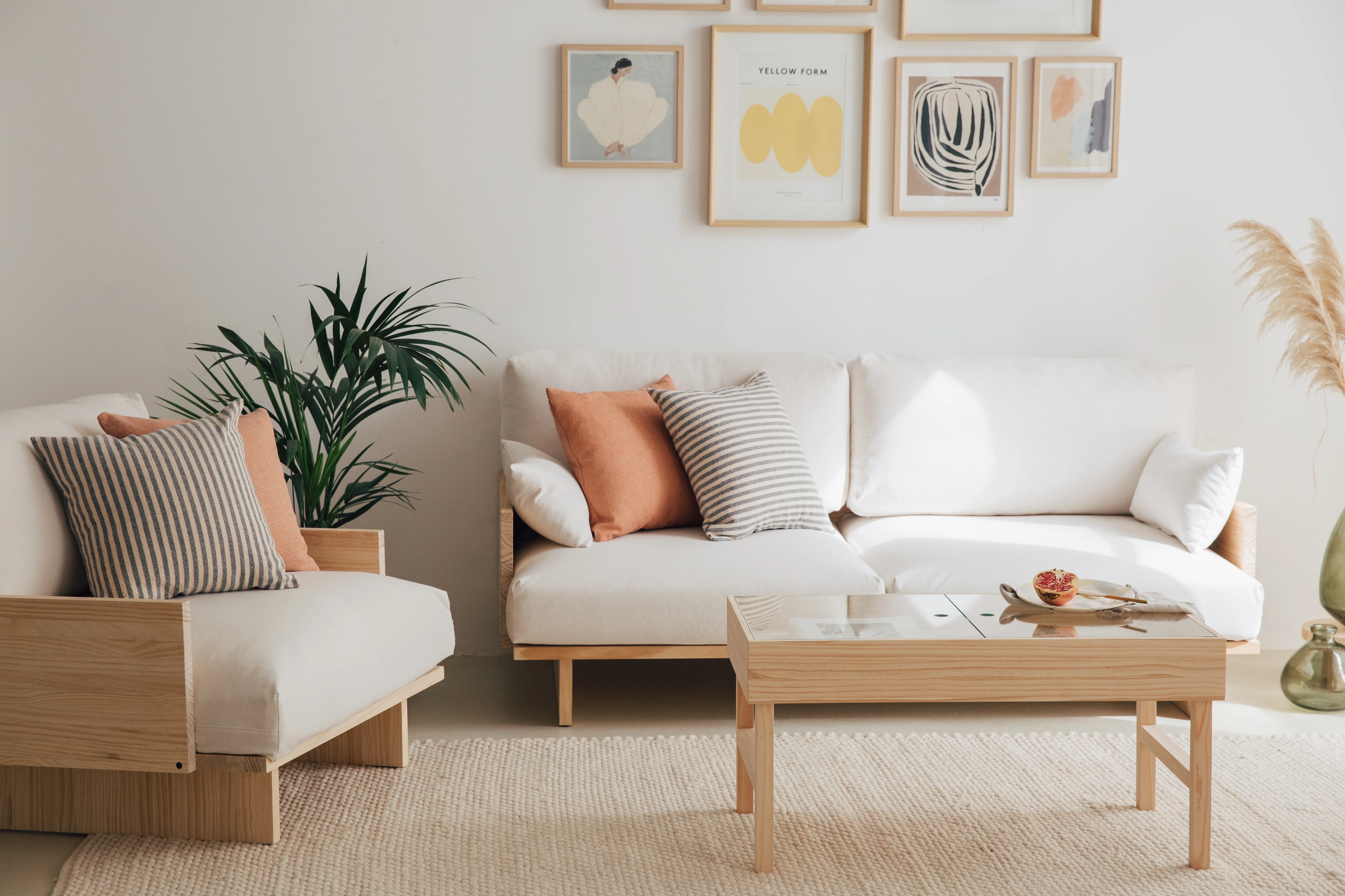 Bí quyết tối giản: Phòng khách sang trọng khi bỏ đi 7 món đồ này - 1 Bí quyết tối giản: Phòng khách sang trọng khi bỏ đi 7 món đồ này - 1